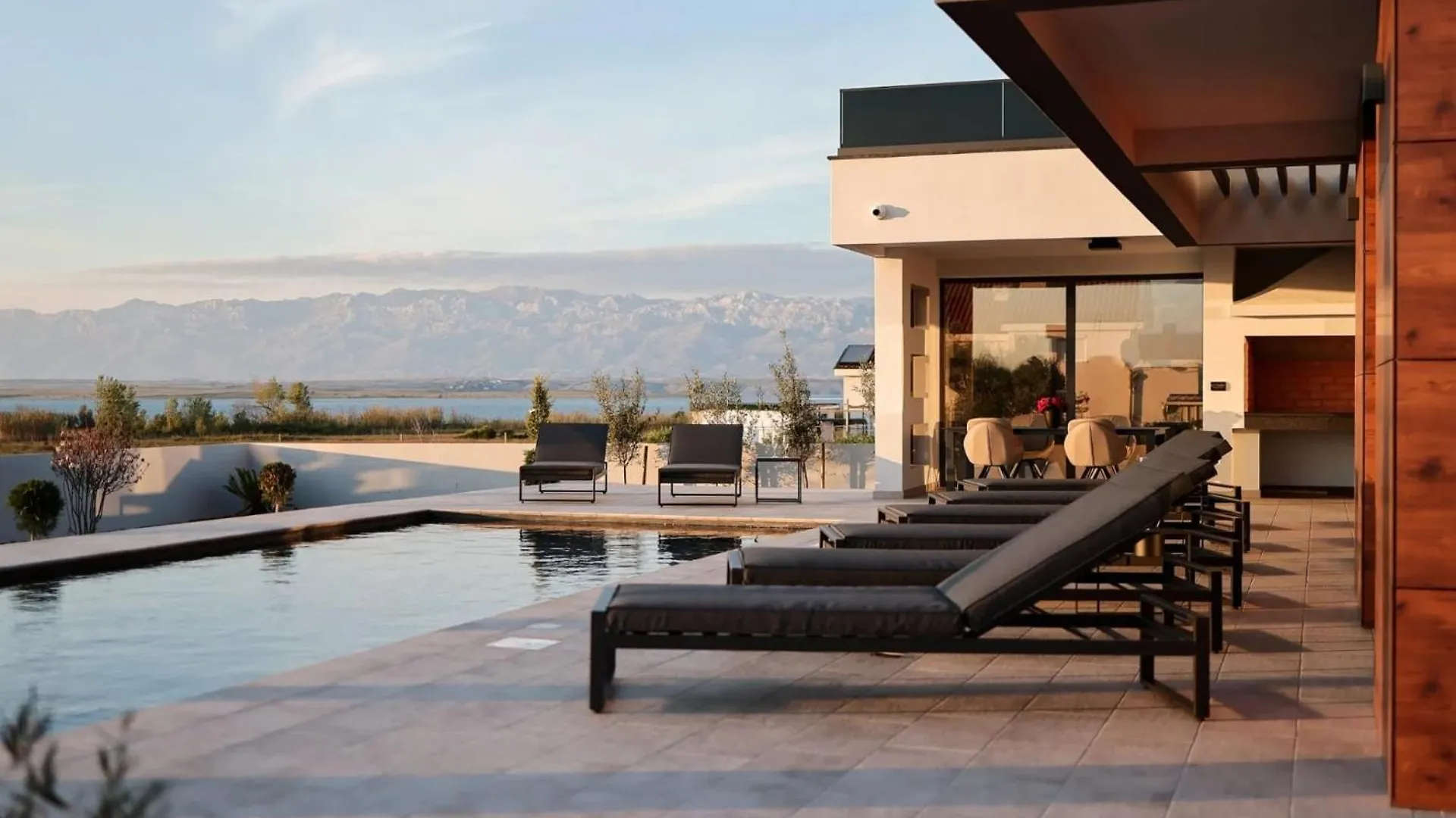Villa Royal Sands